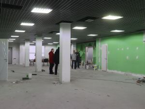 Кирилл Бычков осмотрел ход ремонтных работ в спортивных объектах Якутска