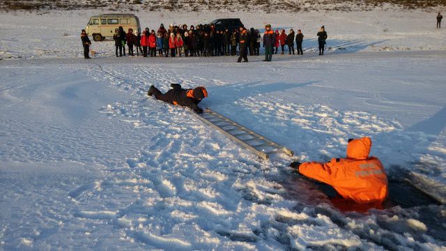 Как спасти человека: по тонкому льду