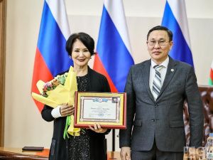 Работникам культуры Якутии вручили государственные награды