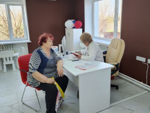 Денис Пушилин выразил благодарность Якутии за ввод МФЦ в п. Еленовка