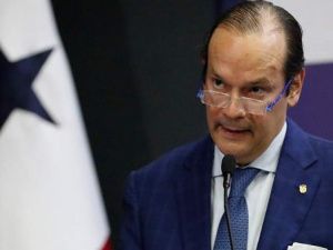 В МИД Панамы сравнили Панамский канал с религией и заявили, что он не продаётся