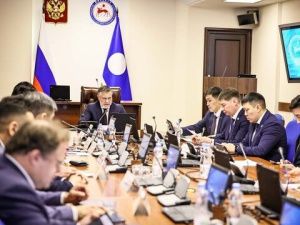 Премьер-министр Якутии Кирилл Бычков провел совещание по вопросам строительства межвузовского кампуса в столице республики