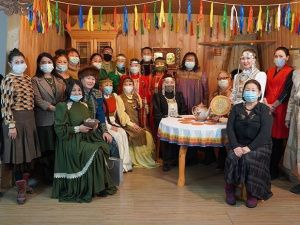 Открылся якутский балаган