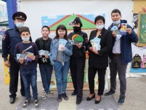 Сотрудники Госавтоинспекции Якутии  провели акцию «Здравствуй, школа!»