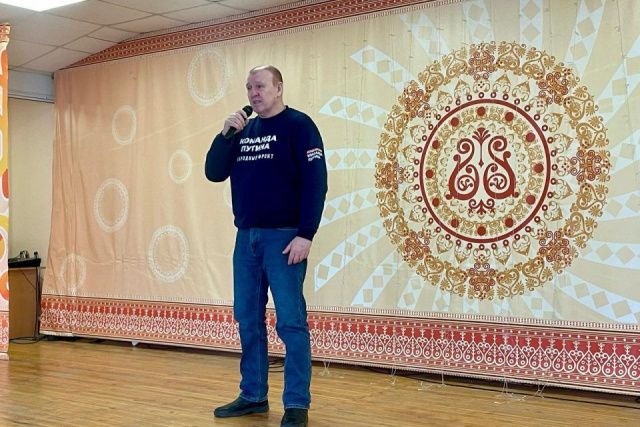 Валерий Лютый посетил Центр комплексной реабилитации Якутии