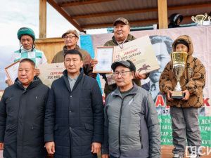 В Якутии состоялись конные скачки с общим призовым фондом 5,3 млн рублей