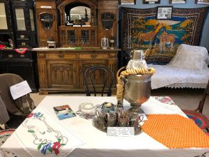 Айсен Николаев встретился с педагогическим коллективом и учащимися общеобразовательной школы в посёлке Витим   