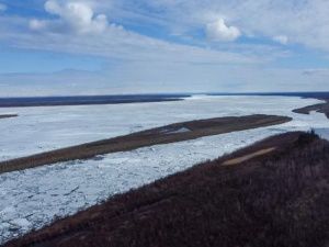 Ледоход на Лене: Ожидается дальнейшее понижение уровней воды у подтопленных населенных пунктов