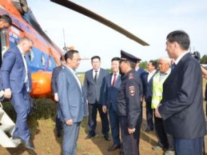 Айсен Николаев дал ряд поручений по итогам облета загрязненных рек