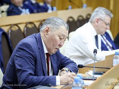 По депутату ИЛ Тумэн Поскачину принято решение