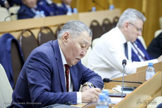 По депутату ИЛ Тумэн Поскачину принято решение