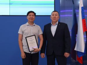 В Якутске наградили волонтёров-предпринимателей, помогающих бойцам СВО