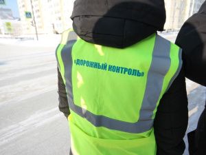 В Якутске уборка и вывоз снега с дорог идут по графику
