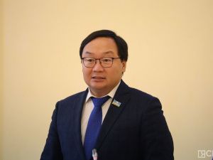 В Якутске органы власти и местного самоуправления обсудили вопросы активного долголетия