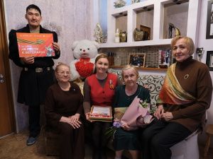 Продолжается акция «В гости к ветерану»