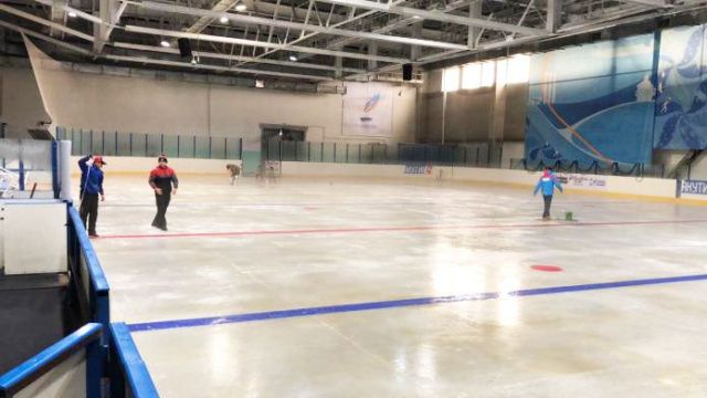 Точите коньки: Ледовая арена «Эллэй Боотур» откроется раньше обычного