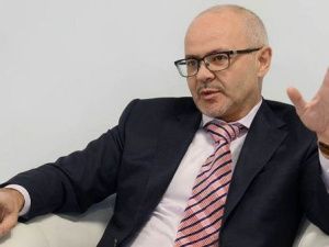 Арестовано имущество топ-менеджеров ГК "ВИС"