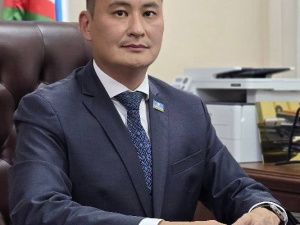 Не опять, а снова: Министра вновь наказали