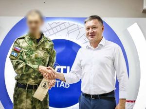 В Якутске встретили бойца с позывным Гром, прибывшего в отпуск