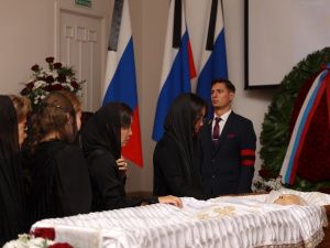 В Москве началась церемония прощания с первым президентом Якутии Михаилом Николаевым