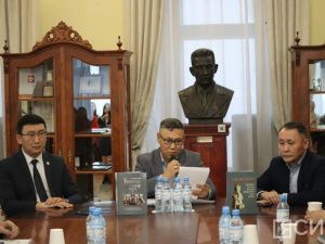 В Якутске презентовали работы известных этнографов об истории происхождения якутов