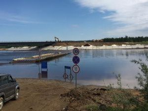 Временно затруднено движение на понтонной переправе через р. Малая Ботуобуйа