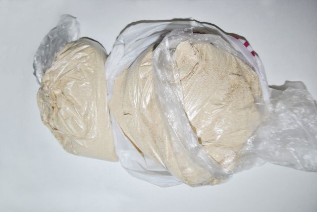 Сотрудниками исправительной колонии № 1 предотвращена попытка доставки осужденному запрещенных предметов