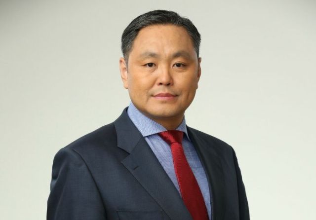 Альберт Семенов поздравляет с Днем города