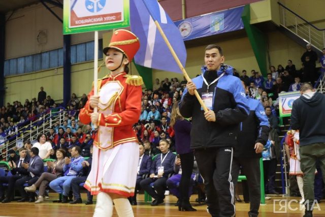 В Нерюнгри проходят соревнования V Спартакиады зимних видов спорта Якутии