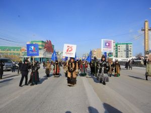 Народные мастера прошествовали по улицам Якутска