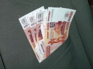 Работников администрации поселка Белая Гора подозревают в присвоении более 200 тысяч рублей