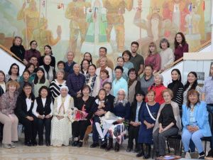 В Якутии отметили 90-летие со дня рождения Сарданы Ойунской