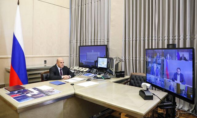 Правительство обеспечило решения Съезда «Единой России»: военным и сотрудникам правоохранительных органов начали переводить единовременную выплату