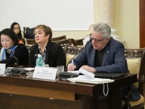 В Якутии открылась научно-практическая конференция о лингвистической экологии