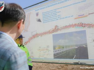 Айсен Николаев осмотрел объекты строительства и благоустройства в Якутске