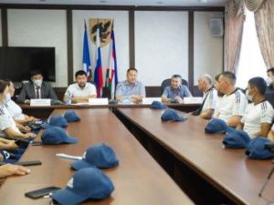 Альберт Семенов: «Желаем вам больших спортивных побед»