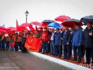 В Нижнем Бестяхе торжественно встретили агитпоезд «Комсомольская правда»