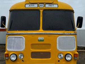 В Нюрбинском районе Якутии установили памятник автобусу ПАЗ 672М