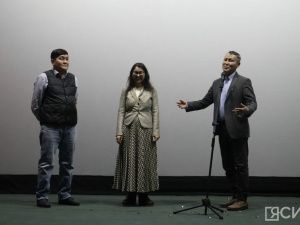В Якутске прошел закрытый показ новогоднего фильма «Аптаах дорҕоон»