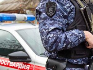 Хроника Росгвардии: В одном из баров Якутска трое молодых людей устроили дебош