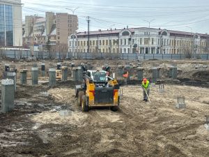 Строители приступили к активной фазе реконструкции площади Ленина г. Якутска