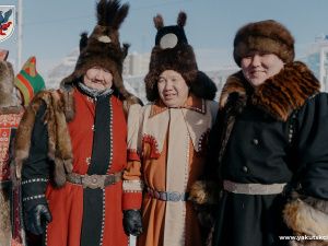 В Якутске состоялось шествие в национальных костюмах
