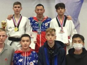 Якутские тхэквондисты завоевали две медали в Петербурге