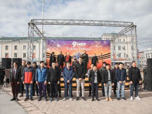 В Якутске «солдатской кашей» угостили тысячу человек