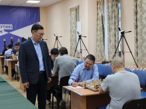 Дмитрий Егоров стал семикратным чемпионом Якутии по шахматам в Высшей лиге
