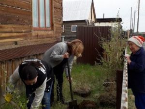 В Тулагино - Кильдямском наслеге проведена акция «Посади дерево» 