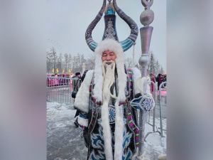 Чысхаан и 17 Дедов Морозов передали «привет» участникам всероссийского конкурса «Смотри, это Россия»