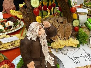 В Амгинском улусе 27-ой раз проводится ярмарка-выставка сельхозпродукции «Идэһэ»