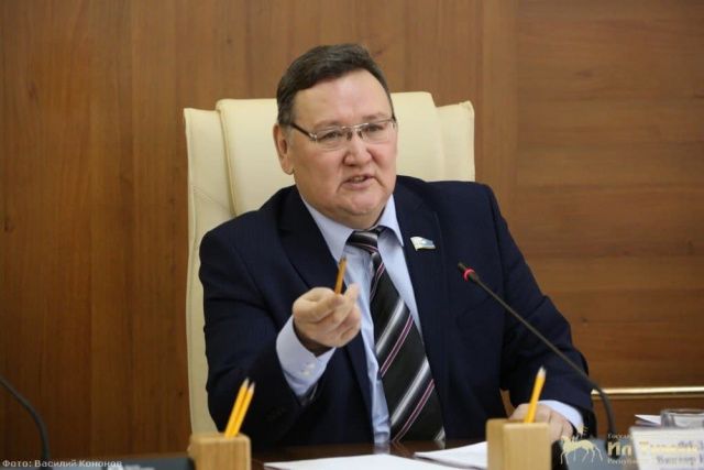 Откуда у олигарха Виктора Федорова особняк в Ботаническом саду Якутска?