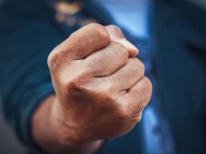 В Якутии 36-летний рецидивист избил приятеля до смерти